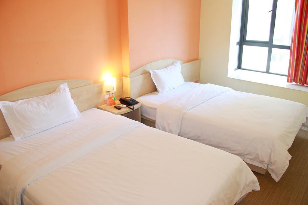 7Days Inn Dalian Heishijiao Software Park Eksteriør bilde